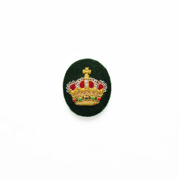 handgestickte Krone